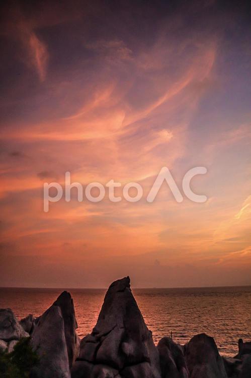 散りばめられた絵の具 夏,海,波の写真素材