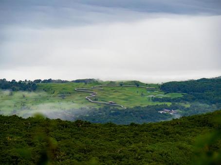 羅臼岳登山道から望む知床五湖 羅臼岳登山道から望む知床五湖 知床,羅臼,羅臼岳の写真素材