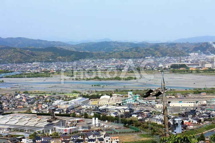 大井川の流れ　春　遠景 川,流れ,水の写真素材