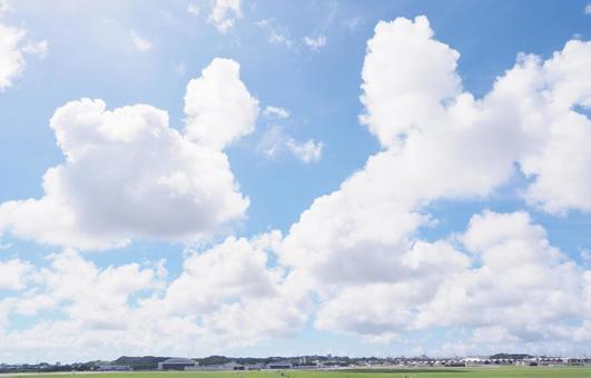 雲のある景色 沖縄 雲のある景色 沖縄 空,夏空,夏の空の写真素材