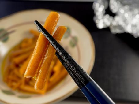 ゴボウ惣菜 おかず ゴボウ惣菜 おかずの写真