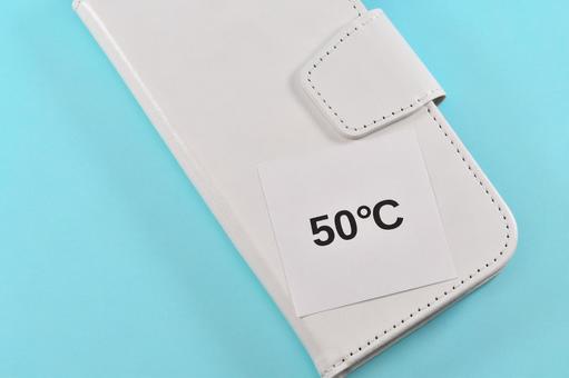 スマホが熱暴走しているイメージ スマホが熱暴走しているイメージの写真