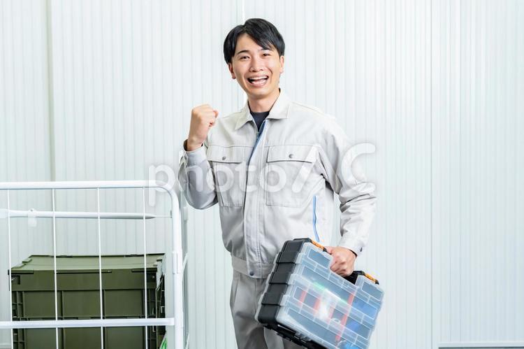 工具箱を持つ男性 工具箱,工具,労働者の写真素材