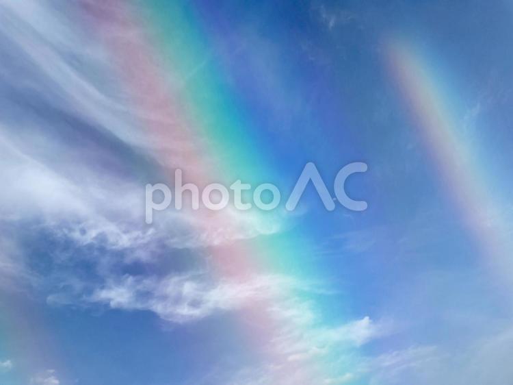 ふわふわ　背景　バックグラウンド　壁紙　美しい　幻想的　空　雲 ふわふわ,背景,バックグラウンドの写真素材