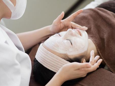 Facial beauty treatment image, ästhetischer salon, gesichtsschönheit, fem, JPG