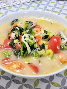 Photo, champon, noodles, summer vegetables, 