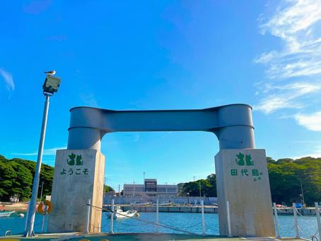 田代島仁斗田港 田代島仁斗田港 田代島,仁斗田港,フェリーの写真素材