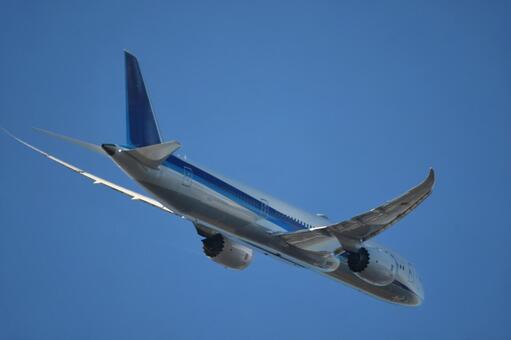 飛行機 飛行機,ジェット機,旅客機の写真素材