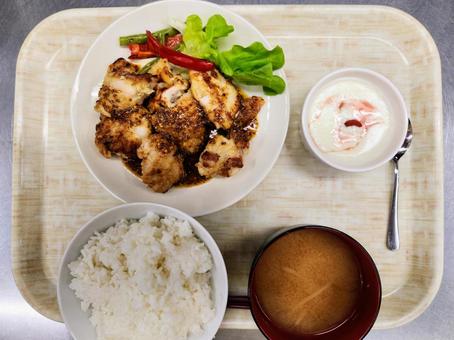 ハニーマスタードチキン（定食） チキン,ハニーマスタードチキン,鶏肉の写真素材