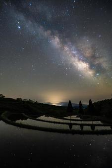 熊本-【棚田と天の川】の写真