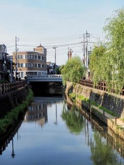 小江戸佐原の街並み・河畔の柳並木・香取市 佐原,小江戸,レトロの写真素材