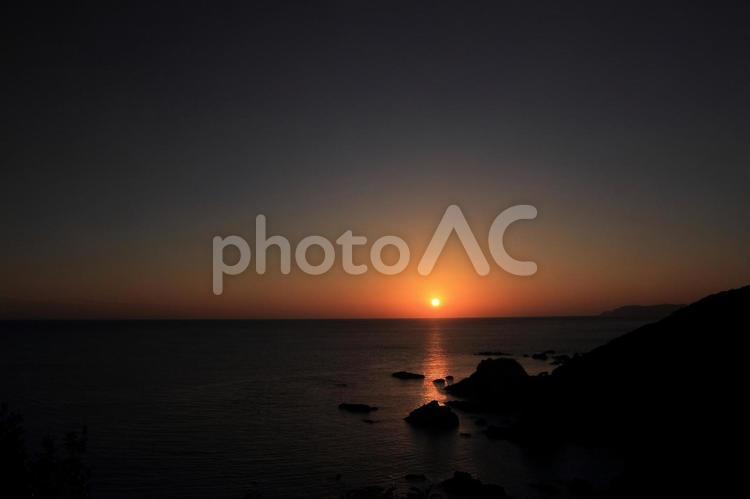 高知県　叶崎から見た夕景 叶崎,夕日,夕陽の写真素材