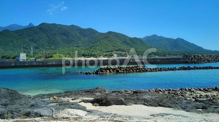 屋久島・青と緑の自然 川,海,山の写真素材