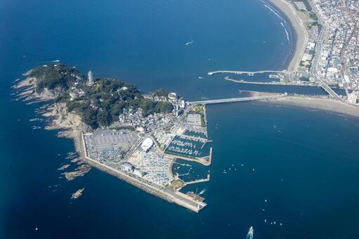 江の島を空撮 空撮,江の島,湘南の写真素材