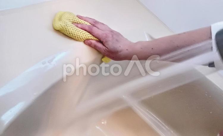 風呂掃除のイメージ 浴槽,掃除,シャワーの写真素材