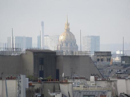 パリ、アンヴァリッド方向の風景 パリ、アンヴァリッド方向の風景 パリ中心部,展望,風景の写真素材
