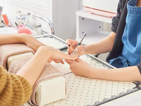 Nail salon image / treatment (angle where the toes cannot be seen), nail salon, treatment, nailist, JPG