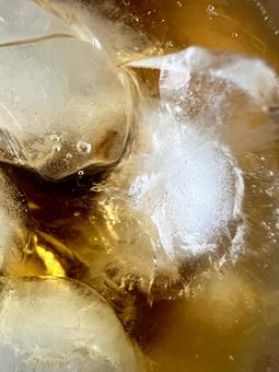 Ice in tea, JPG