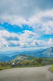 四国地方　四国カルスト台地の風景 カルスト台地,四国,四国地方の写真素材