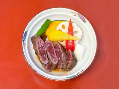 牛フィレステーキ和風ソース温野菜添え 牛肉,ステーキ,肉料理の写真素材
