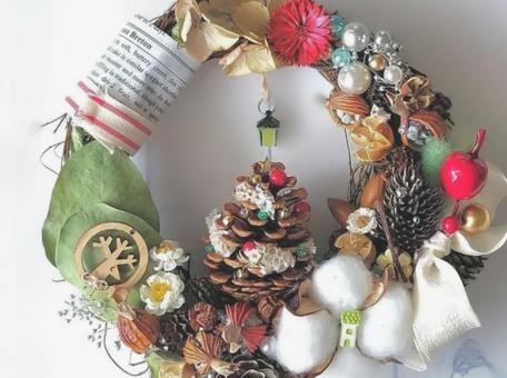 楽しいクリスマスのリース クリスマス,リース,トナカイの写真素材