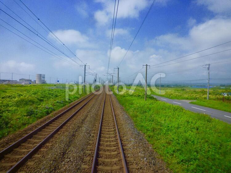 寝台特急北斗星最後尾から見る室蘭本線線路 室蘭本線,室蘭線,鉄道の写真素材