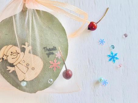 クリスマスプチギフト　スノーマン クリスマス,ギフト,スノーマンの写真素材