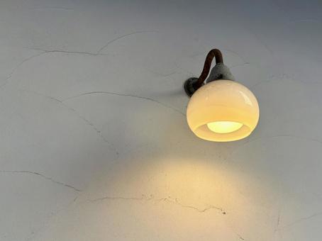 外壁とライト ライト,照明,照明器具の写真素材