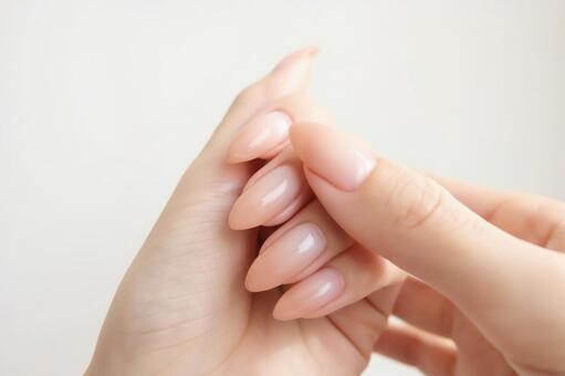 女性の爪先 ネイル,ネイルケア,nailの写真素材