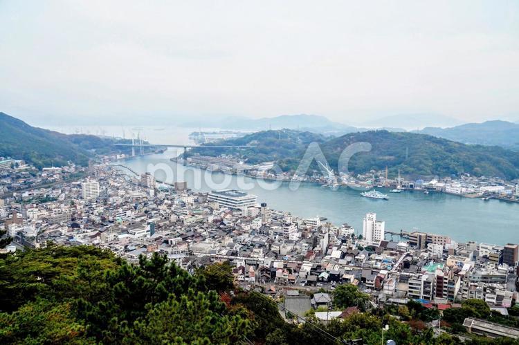 広島・千光寺山からみる尾道水道と尾道大橋 尾道,尾道水道,千光寺公園の写真素材