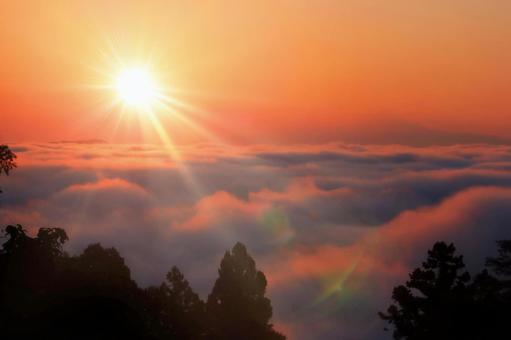 Morning sun and sea of clouds/Autumn, above Lake Shinji, JPG Morning sun and sea of clouds/Autumn, above Lake Shinji, JPG