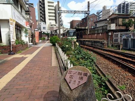 三ノ輪橋広場 三ノ輪橋広場の写真