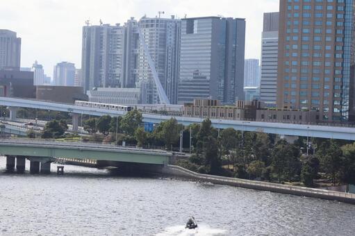 東京ビッグサイトからの風景　夏06 お台場,建物,ゆりかもめの写真素材