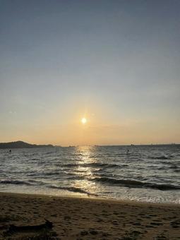 晩秋の海 夕方,田舎,爽やかの写真素材