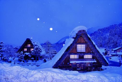 冬望む白川郷 冬望む白川郷 白川郷,豪雪,雪景色の写真素材