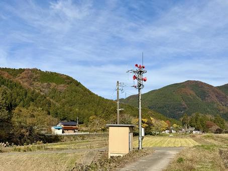 11月　秋の福井県坂井市山奥の景色 拡声器,秋,ハイキングの写真素材