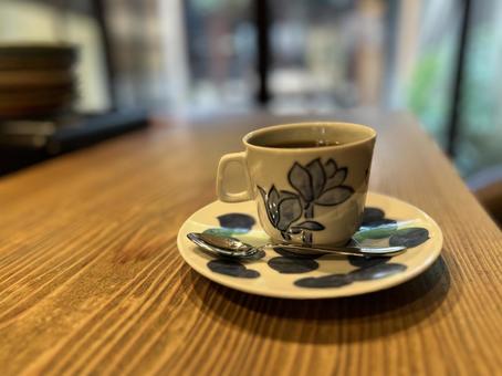 カウンターに置いたコーヒー カウンターに置いたコーヒー コーヒー,珈琲,ブラックの写真素材