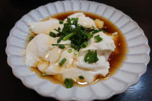 おぼろ豆腐（アップ） 豆腐,ざる豆腐,くみ上げの写真素材