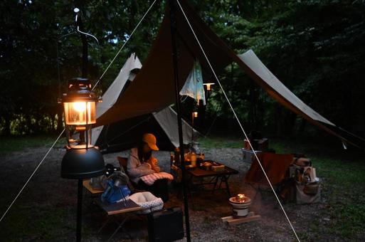 キャンプ場秋の夜 キャンプ場秋の夜 キャンプ,夜,秋の写真素材
