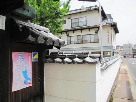 【風景写真】専福寺(広島県三原市)の風景 【風景写真】専福寺(広島県三原市)の風景 専福寺,浄土真宗,寺社仏閣の写真素材