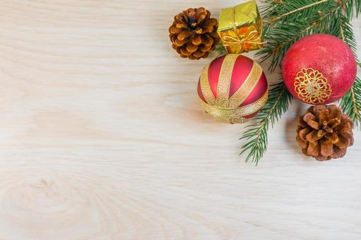 木目背景のクリスマスデコレーション 木目背景のクリスマスデコレーション クリスマス,オーナメント,コピースペースの写真素材