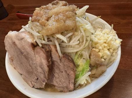 二郎系ラーメン 二郎系,ラーメン,ニンニクの写真素材