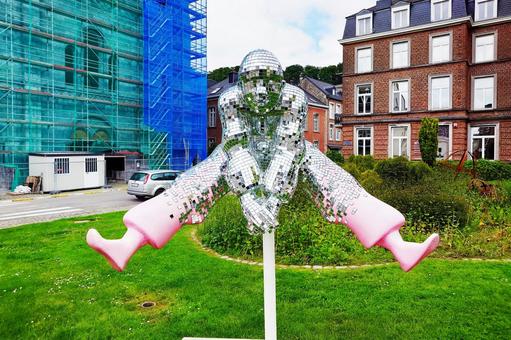 Clown monuments in the city, JPG Clown monuments in the city, JPG