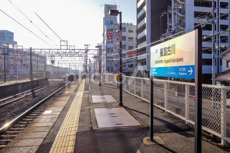 JR東加古川駅ホームの駅名標 jr東加古川駅,東加古川駅,兵庫県の写真素材