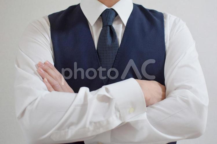 腕組みするジャケットの男性① ビジネスマン,会社員,男性の写真素材