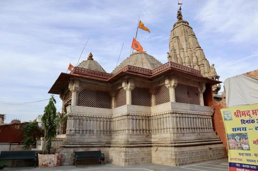 インド ジャイプル 地区 ヒンドゥー寺院 インド ジャイプル 地区 ヒンドゥー寺院の写真