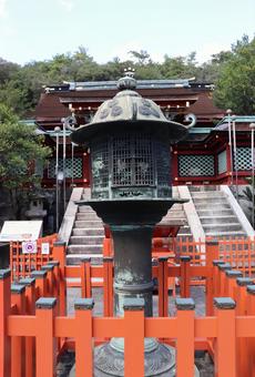 紀州東照宮　鉄燈籠の写真