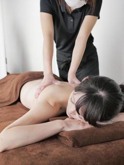 Esthetic relaxation aroma image Esthetic relaxation aroma image