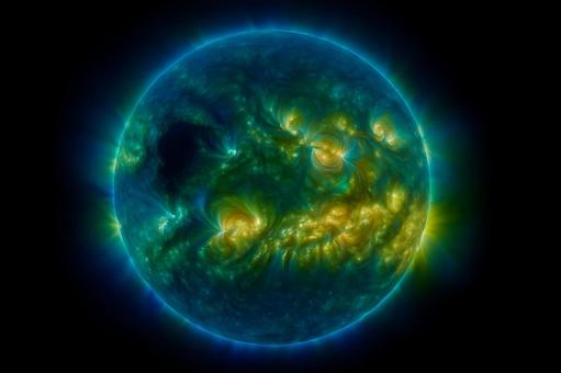 太陽コロナループの写真