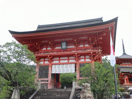 京都 清水寺 仁王門 京都,清水寺,仁王門の写真素材